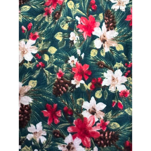 Winter Floral Flannel Pajama Set Charter Club Green Red White XL Cozy Warm New - Picture 11 of 11